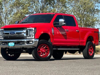 2017 Ford F-350 Super Duty 4X4 XLT 4DR Crew Cab 6.8 FT. SB SRW Pickup