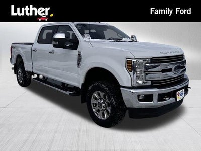 2018 Ford F-350 Super Duty 4X4 Lariat 4DR Crew Cab 6.8 FT. SB SRW Pickup