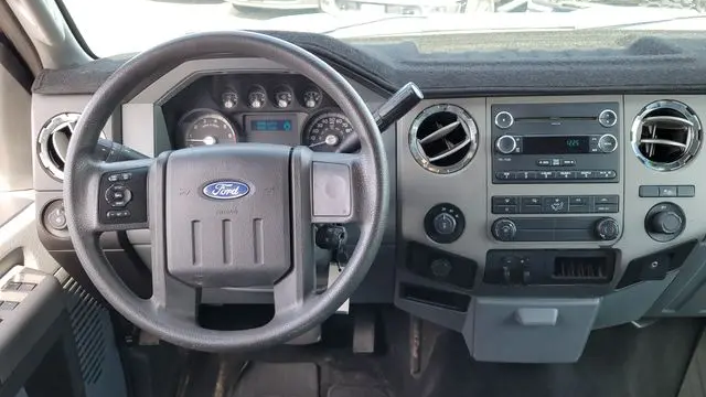 2012 Ford F-350 Super Duty XL