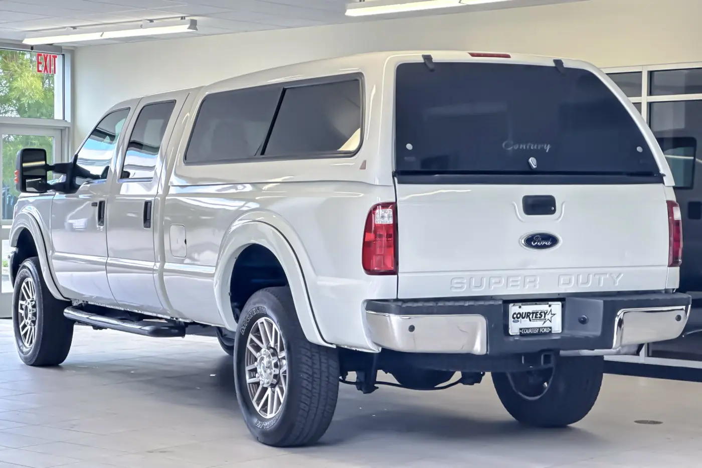 2016 Ford F-350 - $25,899