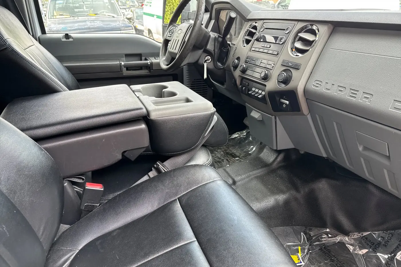 2016 Ford F-350 - $25,899