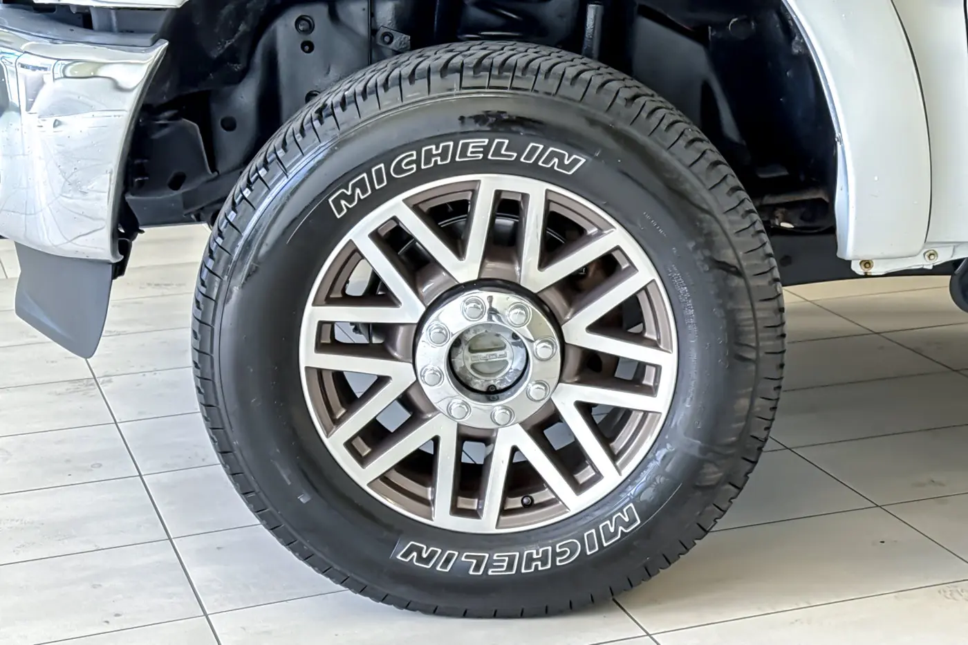 2016 Ford F-350 - $25,899