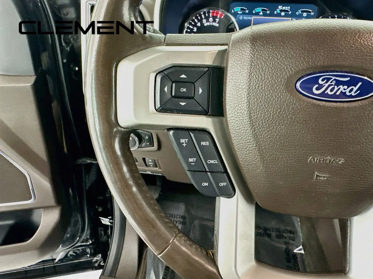 2017 Ford F-350 - $40,924