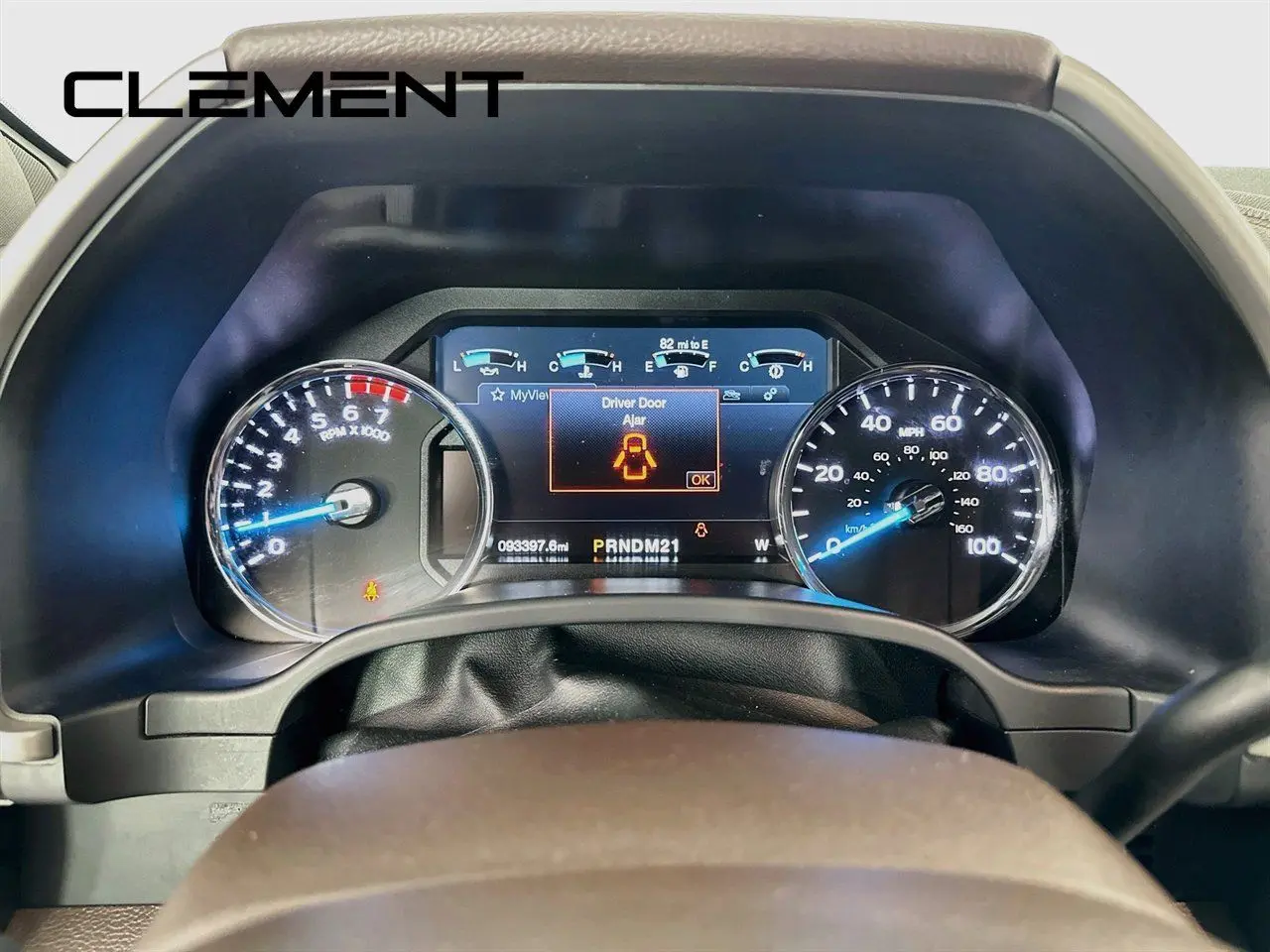 2017 Ford F-350 - $40,924