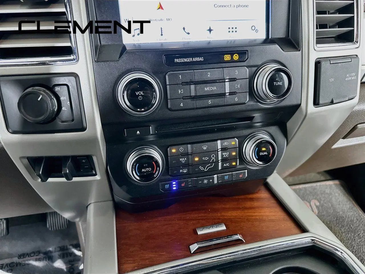 2017 Ford F-350 - $40,924