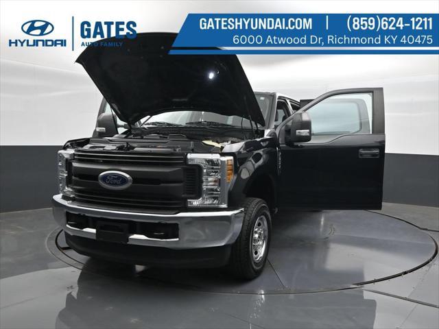 2019 Ford F-350 - $33,865