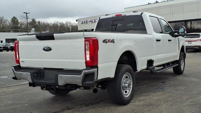 2024 Ford F-350 Super Duty XL