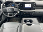 2023 F-350 Super Duty Thumbnail 3