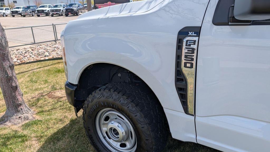 2025 Ford F-350 Super Duty XL