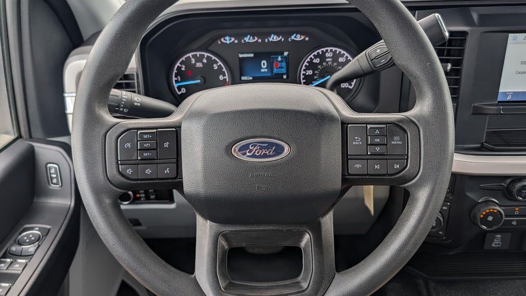 2025 Ford F-350 Super Duty XL