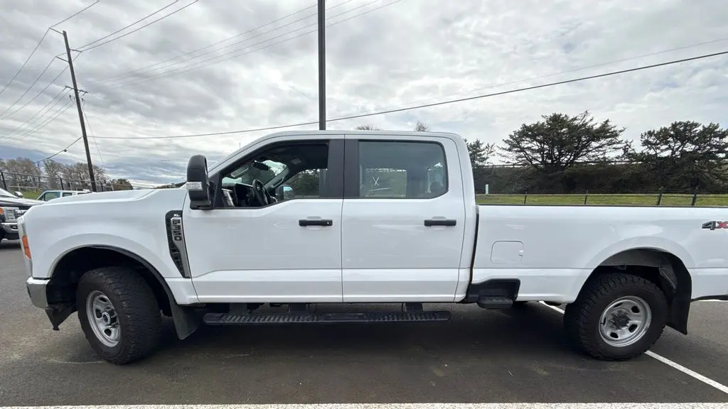 2023 Ford F-350 Super Duty XL