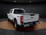 2024 F-350 Super Duty Thumbnail 4