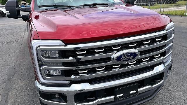 2026 Ford F-350 Super Duty Lariat