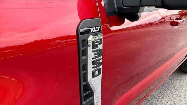 2026 Ford F-350 Super Duty Lariat