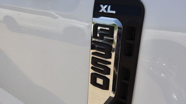 2024 Ford F-350 Super Duty XL