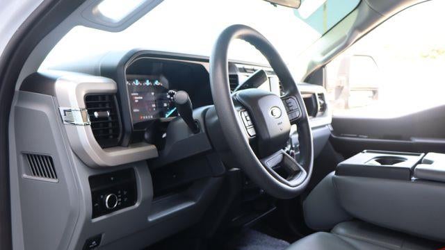 2024 Ford F-350 Super Duty XL
