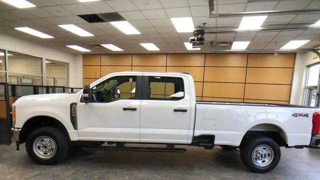 2023 Ford F-350 Super Duty XL