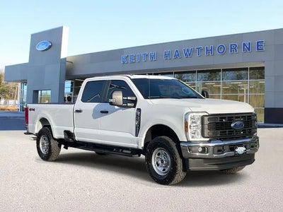 2024 Ford F-350 Super Duty 4X4 XL 4DR Crew Cab 6.8 FT. SB SRW Pickup