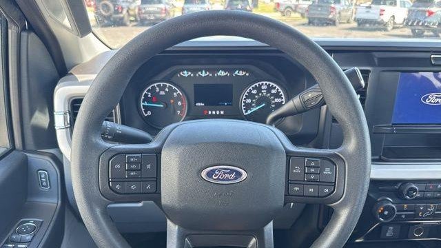 2025 Ford F-350 Super Duty Lariat