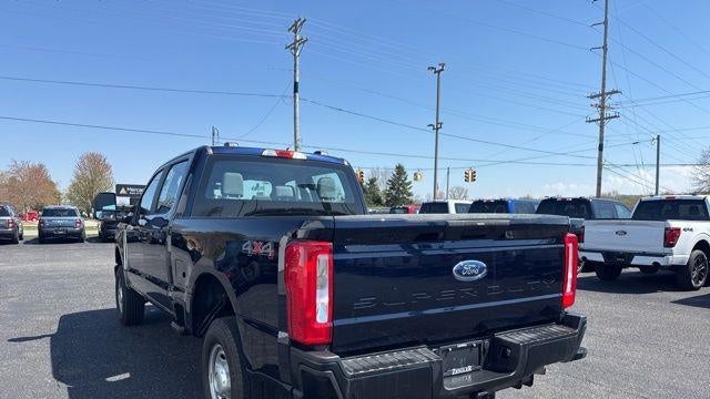 2025 Ford F-350 Super Duty Lariat
