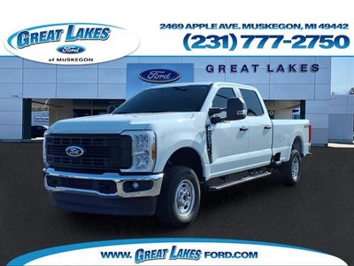 2026 Ford F-350 Super Duty 4X4 XL 4DR Crew Cab 8 FT. LB SRW Pickup