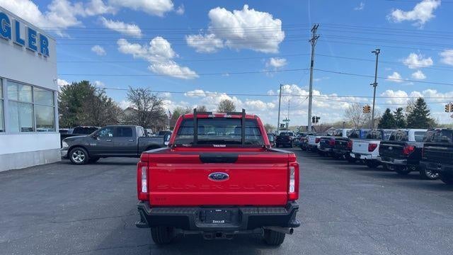 2025 Ford F-350 Super Duty Lariat