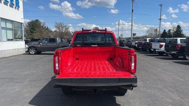 2025 Ford F-350 Super Duty Lariat
