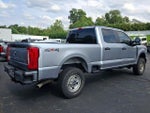 2023 F-350 Super Duty Thumbnail 3