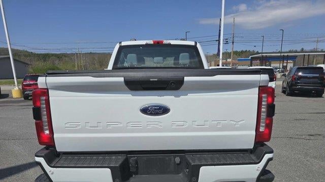 2023 Ford F-350 Super Duty XL