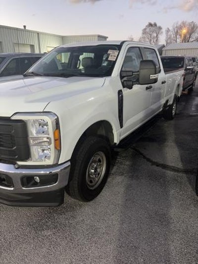 2023 Ford F-350 Super Duty 4X4 XL 4DR Crew Cab 8 FT. LB SRW Pickup