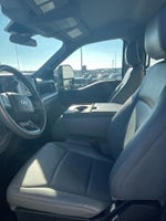 2023 F-350 Super Duty Thumbnail 12