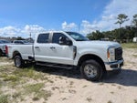 2023 F-350 Super Duty Thumbnail 2