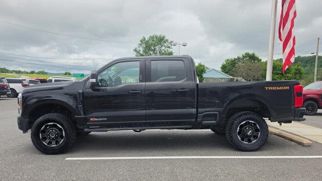 2023 Ford F-350 Super Duty Lariat