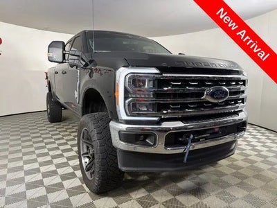 Photo of a 2024 Ford F-350 Super Duty 4X4 Lariat 4DR Crew Cab 6.8 FT. SB SRW Pickup for sale