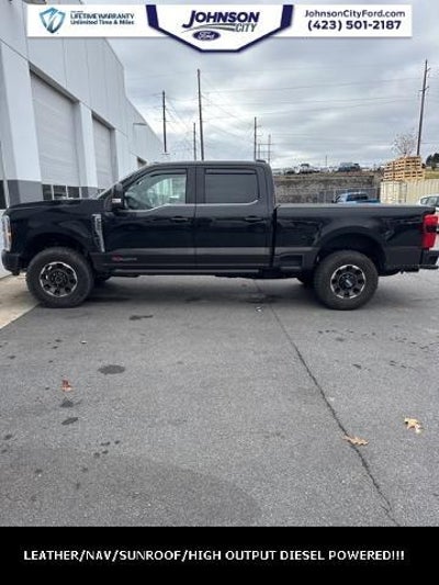 2024 Ford F-350 Super Duty 4X4 XL 4DR Crew Cab 8 FT. LB SRW Pickup