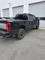 2024 F-350 Super Duty Thumbnail 4