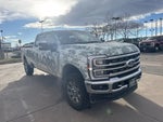 2024 F-350 Super Duty Thumbnail 2