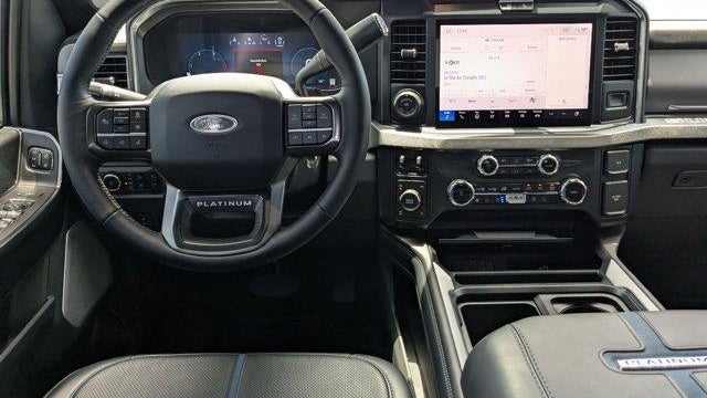 2025 Ford F-350 Super Duty XL