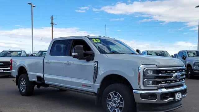 2025 Ford F-350 Super Duty King Ranch