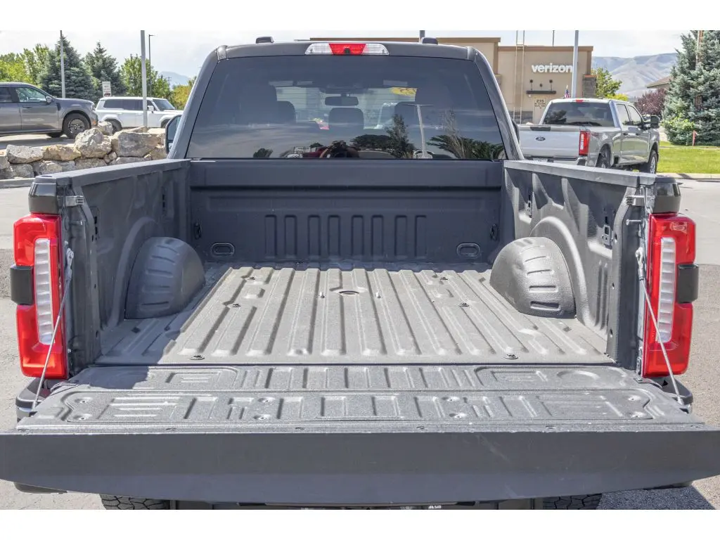 2025 Ford F-350
