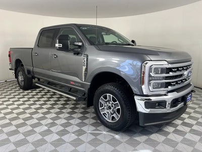 2025 Ford F-350 Super Duty 4X4 Lariat 4DR Crew Cab 6.8 FT. SB SRW Pickup