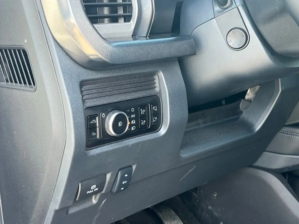 2025 Ford F-350 - $79,536