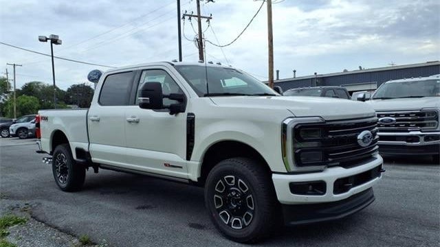 2025 Ford F-350 Super Duty King Ranch