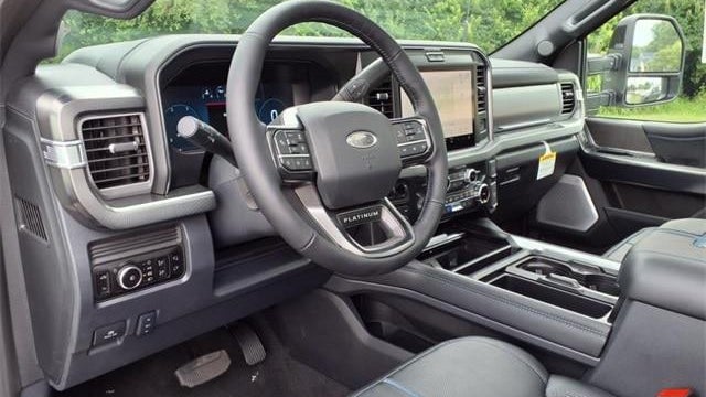 2025 Ford F-350 Super Duty King Ranch