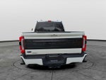 2025 F-350 Super Duty Thumbnail 5