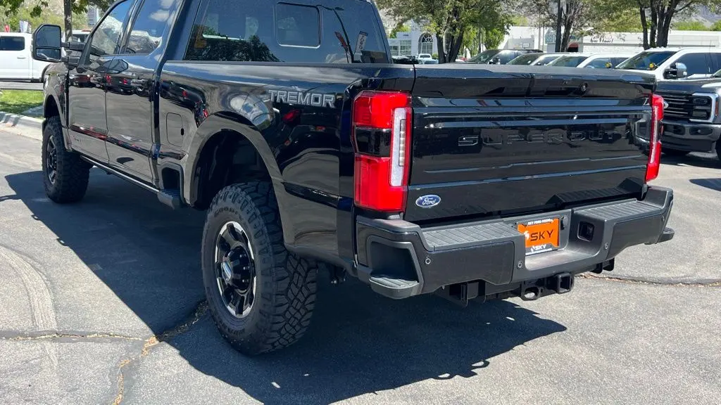 2026 Ford F-350 Super Duty Platinum
