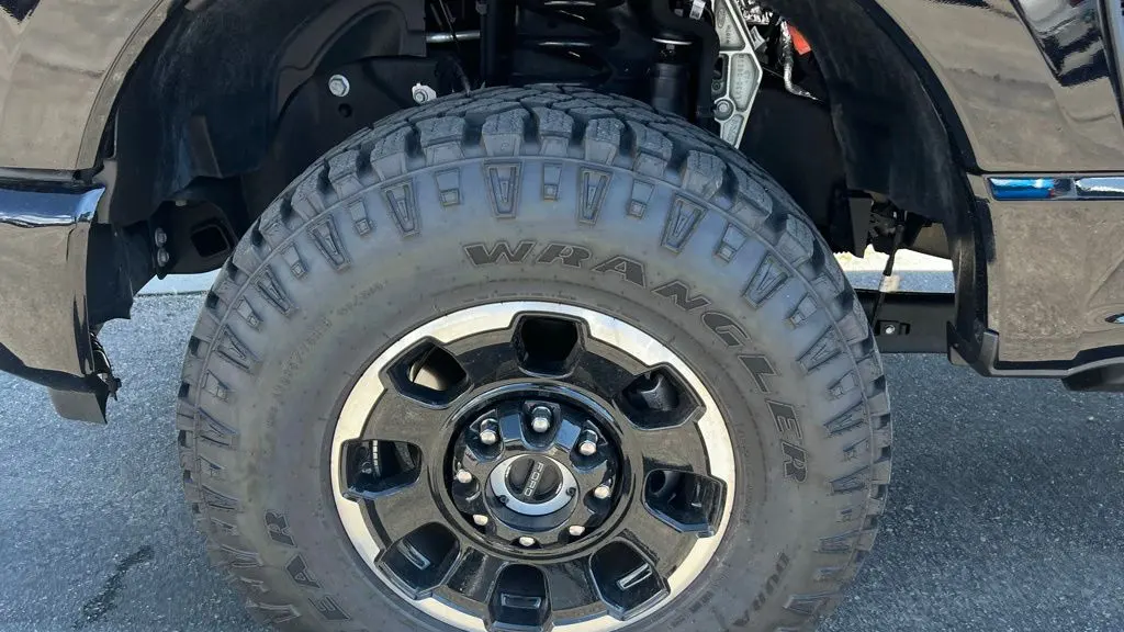 2026 Ford F-350 Super Duty Platinum