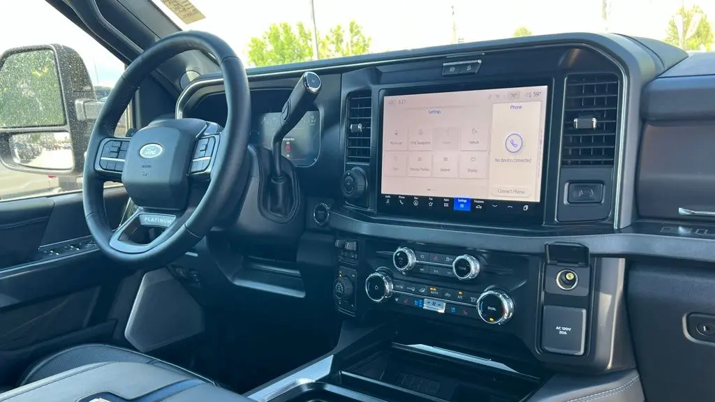 2026 Ford F-350 Super Duty Platinum