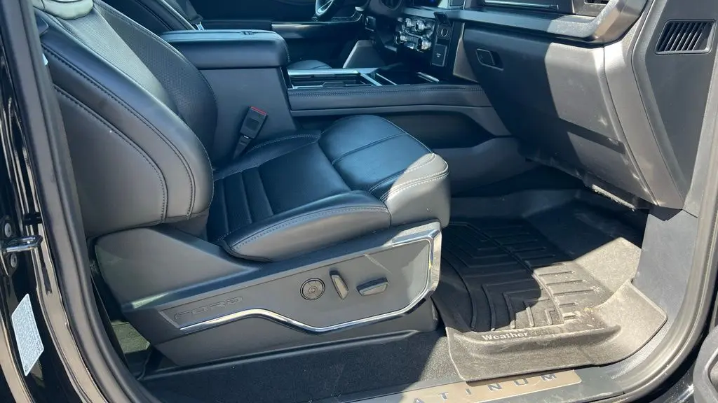 2026 Ford F-350 Super Duty Platinum