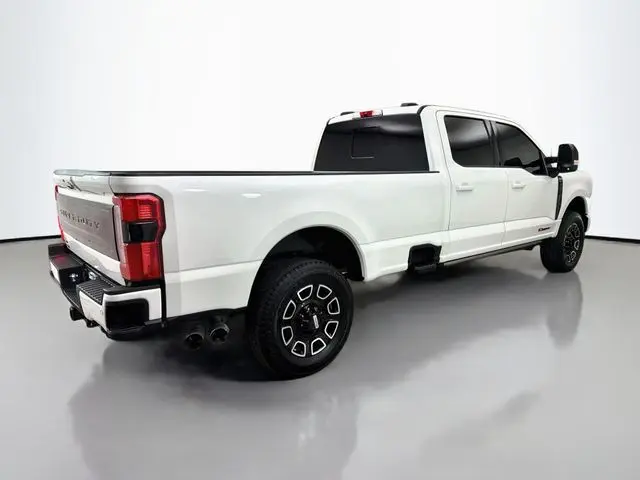 2026 Ford F-350 - $88,307